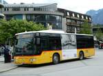 (249'439) - PostAuto Bern - BE 610'532/PID 5151 - Mercedes am 2. Mai 2023 beim Bahnhof Interlaken West