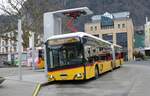 (283'256) - PostAuto Bern - BE 437435/PID 12'284 - eSolaris am 17. Dezember 2025 beim Bahnhof Interlaken West