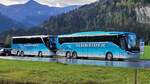Setra S 515 HDH, SO 28514 und Setra S 516 HD, SO 28119, an der Lenk im Simmental, Schneider Reisen und Transport AG, Langendorf, Aufgenommen am 14. Oktober 2023