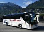 (265'573) - Koch, Giswil - OW 10'035 - Setra am 13. August 2024 beim Bahnhof Meiringen