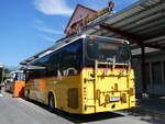 Meiringen/859621/265579---postauto-zentralschweiz---nr (265'579) - PostAuto Zentralschweiz - Nr. 406/OW 10'006/PID 5538 - Irisbus (ex Nr. 3; ex Dillier, Sarnen Nr. 3) am 13. August 2024 in Meiringen, Postautostation