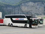 Meiringen/861091/266010---zelic-schmerikon---sg (266'010) - Zelic, Schmerikon - SG 301'148 - Setra am 19. August 2024 beim Bahnhof Meiringen