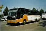 (049'527) - Aus England: Kettlewells, Retford - W5 KET - Scania/Irizar am 28. August 2001 in Thun, Seestrasse