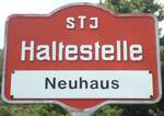 (135'480) - STI-Haltestellenschild - Unterseen, Neuhaus - am 14. August 2011