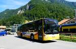 (279'340) - GrindelwaldBus, Grindelwald - Nr. 20/BE 349'361 - MAN/G�ppel am 25. August 2025 beim Bahnhof Zweil�tschinen