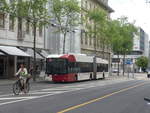 Fribourg/705869/218511---tpf-fribourg---nr (218'511) - TPF Fribourg - Nr. 530 - Hess/Hess Gelenktrolleybus am 6. Juli 2020 beim Bahnhof Fribourg