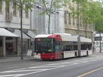 (218'523) - TPF Fribourg - Nr. 523 - Hess/Hess Gelenktrolleybus am 6. Juli 2020 beim Bahnhof Fribourg