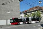 (251'509) - TPF Fribourg - Nr. 530 - Hess/Hess Gelenktrolleybus am 15. Juni 2023 in Fribourg, Rue Pierre-Kaelin
