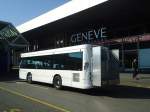 (138'253) - Facility Services, Genve - Nr. 1/GE 961'042 - Irisbus am 9. Mrz 2012 in Genve, Aroport