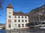 Glarus/841716/187513---postauto-haltestellen-am-31-dezember (187'513) - PostAuto-Haltestellen am 31. Dezember 2017 beim Bahnhof Glarus
