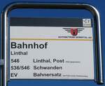 (281'051) - AUTOBETRIEB SERNFTAL-Haltestellenschild - Linthal, Bahnhof - am 7. Oktober 2025