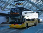 (270'304) - PostAuto Graubnden - GR 170'404/PID 11'109 - Van Hool am 27. Dezember 2024 in Chur, Postautostation