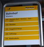 klosters/745257/167776---postauto-haltestellenschild---klosters-bahnhof (167'776) - PostAuto-Haltestellenschild - Klosters, Bahnhof - am 19. Dezember 2015