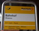 rhaezuens/747064/184808---postauto-haltestellenschild---rhaezuens-bahnhof (184'808) - PostAuto-Haltestellenschild - Rhzns, Bahnhof - am 16. September 2017