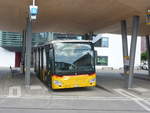 (216'935) - CarPostal Ouest - JU 44'299 - Mercedes am 10. Mai 2020 beim Bahnhof Delmont