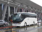 Luzern/750026/228191---aus-italien-viabus-- (228'191) - Aus Italien: Viabus - FN-172 WG - Setra am 19. September 2021 beim Bahnhof Luzern
