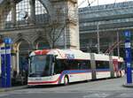 VBL Luzern/795031/242442---vbl-luzern---nr (242'442) - VBL Luzern - Nr. 237 - Hess/Hess Doppelgelenktrolleybus am 11. November 2022 beim Bahnhof Luzern