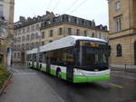(186'624) - transN, La Chaux-de-Fonds - Nr. 136 - Hess/Hess Gelenktrolleybus (ex TN Neuchtel Nr. 136) am 25. November 2017 in Neuchtel, Place Pury