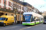 transN, La Chaux-de-Fonds - Nr. 168/NE 209'168 - Hess/Hess Gelenktrolleybus am 15. Dezember 2023 in Neuchtel, Place Pury (Aufnahme: Martin Beyer)