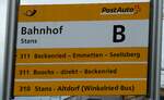(235'472) - PostAuto-Haltestellenschild - Stans, Bahnhof - am 8. Mai 2022