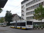 (173'944) - VBSH Schaffhausen - Nr. 102 - Hess/Hess Gelenktrolleybus am 20. August 2016 beim Bahnhof Schaffhausen