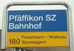 (135'826) - PostAuto-Haltestellenschild - Pfffikon SZ, Bahnhof - am 5.