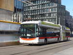 St. Gallen/584350/185952---st-gallerbus-st-gallen (185'952) - St. Gallerbus, St. Gallen - Nr. 186 - Hess/Hess Gelenktrolleybus am 19. Oktober 2017 beim Bahnhof St. Gallen