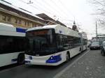 (143'422) - TL Lausanne - Nr. 850 - Hess/Hess Gelenktrolleybus am 22. Februar 2013 beim Bahnhof Lausanne