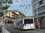 (151'131) - TL Lausanne - Nr. 878 - Hess/Hess Gelenktrolleybus am 1. Juni 2014 beim Bahnhof Lausanne
