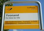 (140'492) - PostAuto-Haltestellenschild - Yvonand, Pr Htel de Ville - am 16. Juli 2012