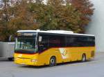 (155'327) - PostAuto Wallis - VS 372'648 - Irisbus am 21. September 2014 beim Bahnhof Brig
