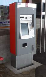(189'016) - TMR-Billetautomat am 3. Mrz 2018 beim Bahnhof Les Marcottes