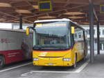 Sion/644494/200335---postauto-wallis---nr (200'335) - PostAuto Wallis - Nr. 22/VS 365'403 - Irisbus am 30. Dezember 2018 beim Bahnhof Sion