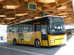 (233'407) - Buchard, Leytron - Nr. 257/VS 243'988 - Irisbus am 7. Mrz 2022 beim Bahnhof Sion