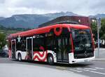 (276'329) - PostAuto Wallis - VS 574'965/PID 12'157 - eMercedes am 6. Juni 2025 beim Bahnhof Sion