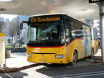Visp/799511/244251---bus-trans-visp---vs (244'251) - BUS-trans, Visp - VS 113'000 - Irisbus am 28. Dezember 2022 beim Bahnhof Visp