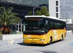 (265'489) - PostAuto Wallis - VS 566'240/PID 5174 - Irisbus (ex BUS-trans, Visp) am 8. August 2024 beim Bahnhof Visp