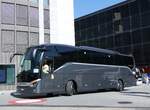 Visp/859975/265678---interbus-kerzers---fr (265'678) - Interbus, Kerzers - FR 300'701 - Setra am 16. August 2024 beim Bahnhof Visp 