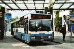 (117'415) - Limmat Bus, Dietikon - Nr. 3/ZH 726'103 - Mercedes (ex VBZ Zrich Nr. 644) am 8. Juni 2009 beim Bahnhof Dietikon