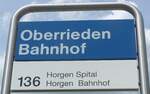 (217'421) - ZVV-Haltestellenschild - Oberrieden, Bahnhof - am 30.