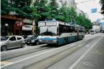 (041'929) - VBZ Zrich - Nr. 19 - Mercedes Gelenktrolleybus am 13. Juli 2000 beim Bahnhof Zrich