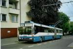 (085'614) - VBZ Zrich - Nr. 125 - Mercedes Gelenktrolleybus am 25. Mai 2006 in Zrich, Klusplatz