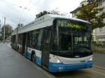 (256'210) - VBZ Zrich - Nr. 144 - Hess/Hess Gelenktrolleybus am 21. Oktober 2023 in Zrich, Milchbuck