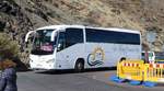 MB Irizar von LA MERCED CANARIAS BUS steht an der Talstation des Teide/Teneriffa, 01-2019