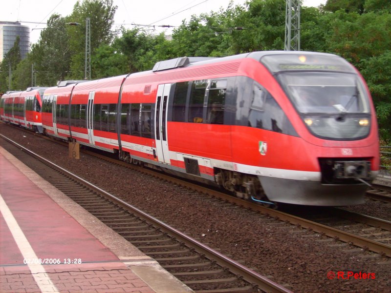 Zwei Talents erreichen in wenigen Minuten D�sseldorf HBF, D�sseldorf-V�lklingerstrasse. 02.08.06